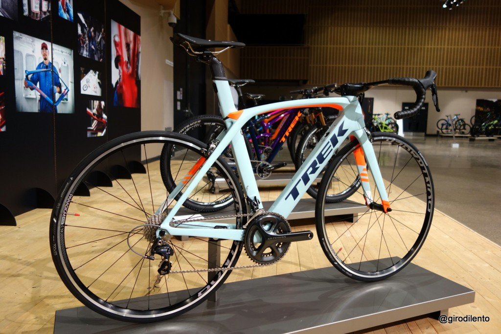Project One Madone 9 series with Ultegra mechanical build